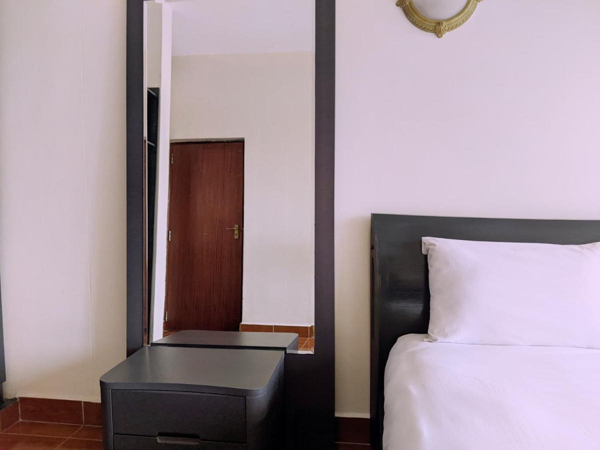 Prestige Hotel Suites Kampala Exteriér fotografie