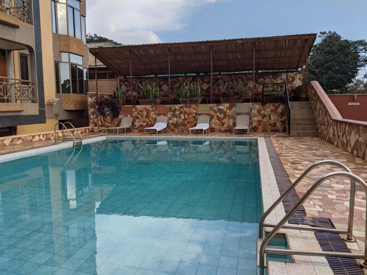 Prestige Hotel Suites Kampala Exteriér fotografie